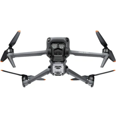 DJI Mavic 3 Pro Fly More Combo + Controlador RC Pro